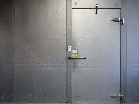 5 Tips to keep your commercial coolers & freezers running