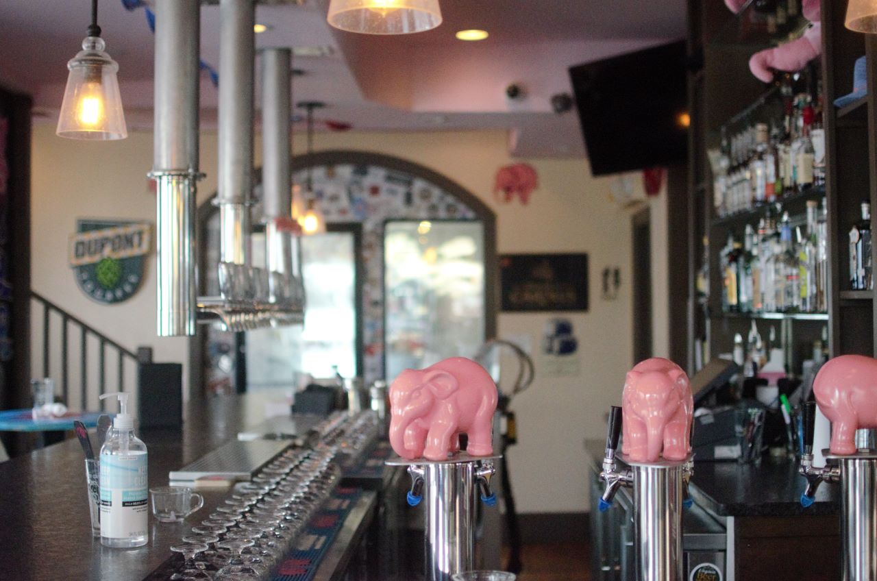 Load video: Rocket Collective Hospitality Group uses IoT to keep foods fresh and streamline operations. Visit Delirium Cafe US &amp; Wildwood Pizza